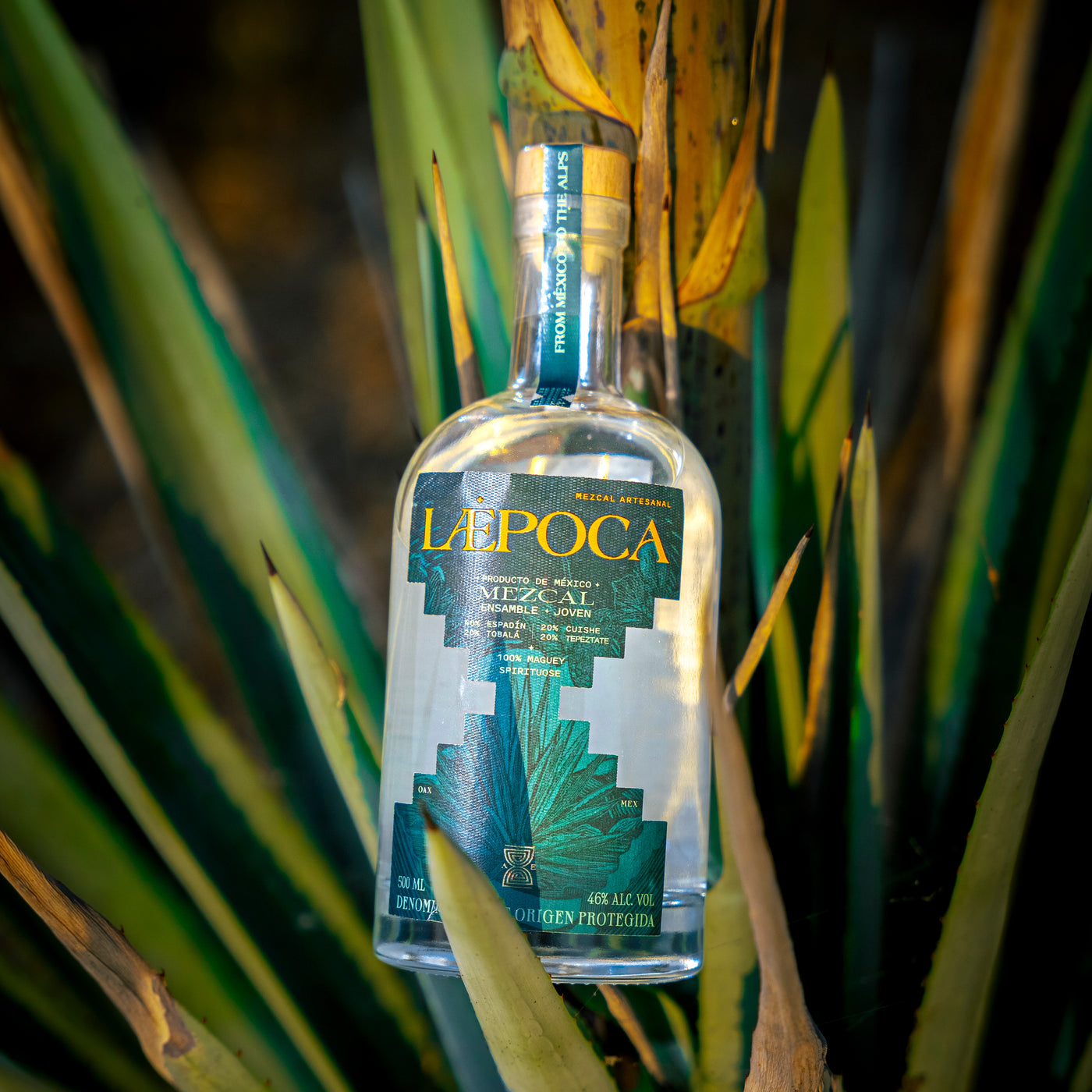 LÆPOCA Mezcal Ensamble | Von Mexiko in die Alpen | Handgefertigt | Joven & Artesanal | 500 ml & 46 % vol.